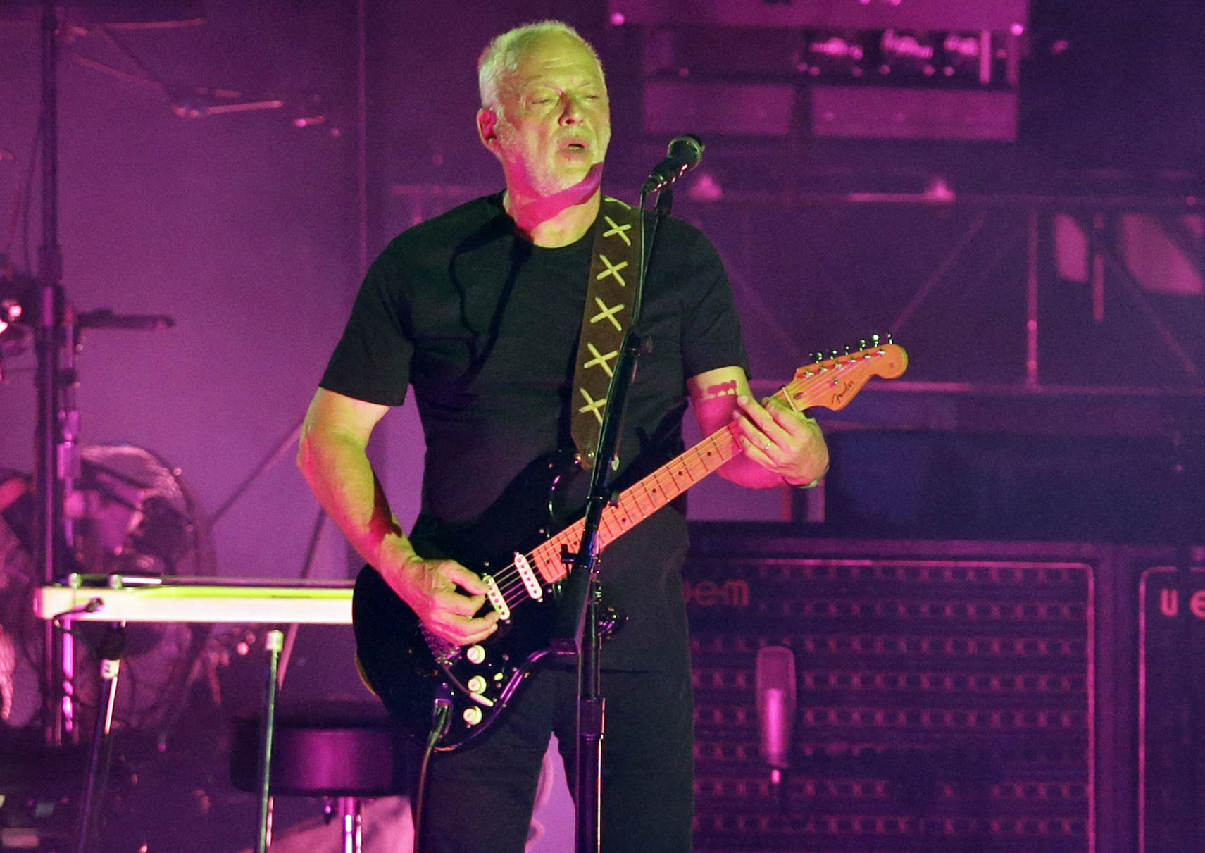 David Gilmour, 73